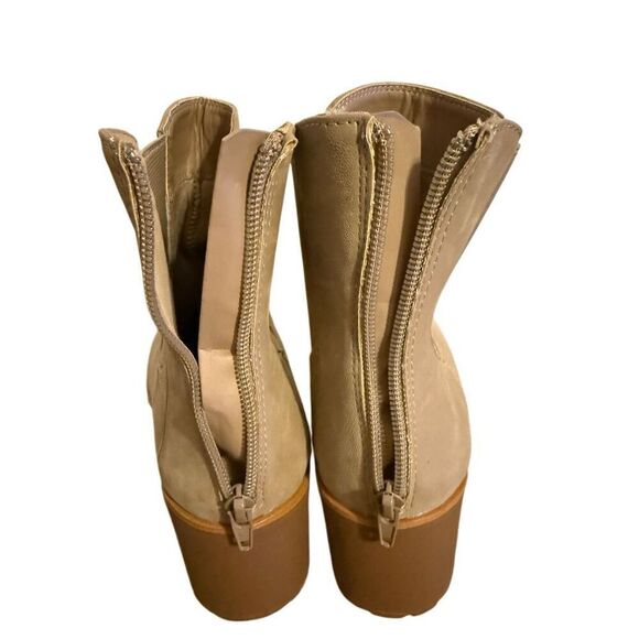 Brand New Mia Amore Letty Lug Sole Chelsea Chunky Ankle Boots in Stone Size 10 - Picture 11 of 13